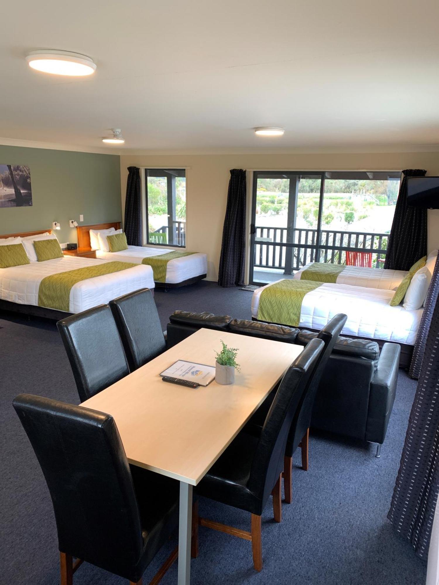 Haast River Motels & Holiday Park Exterior photo