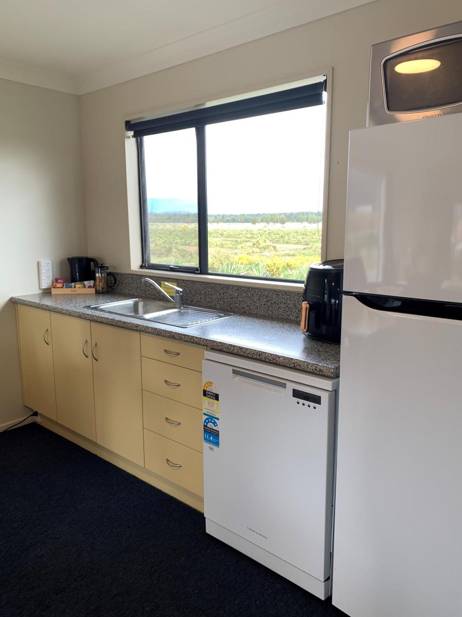 Haast River Motels & Holiday Park Exterior photo